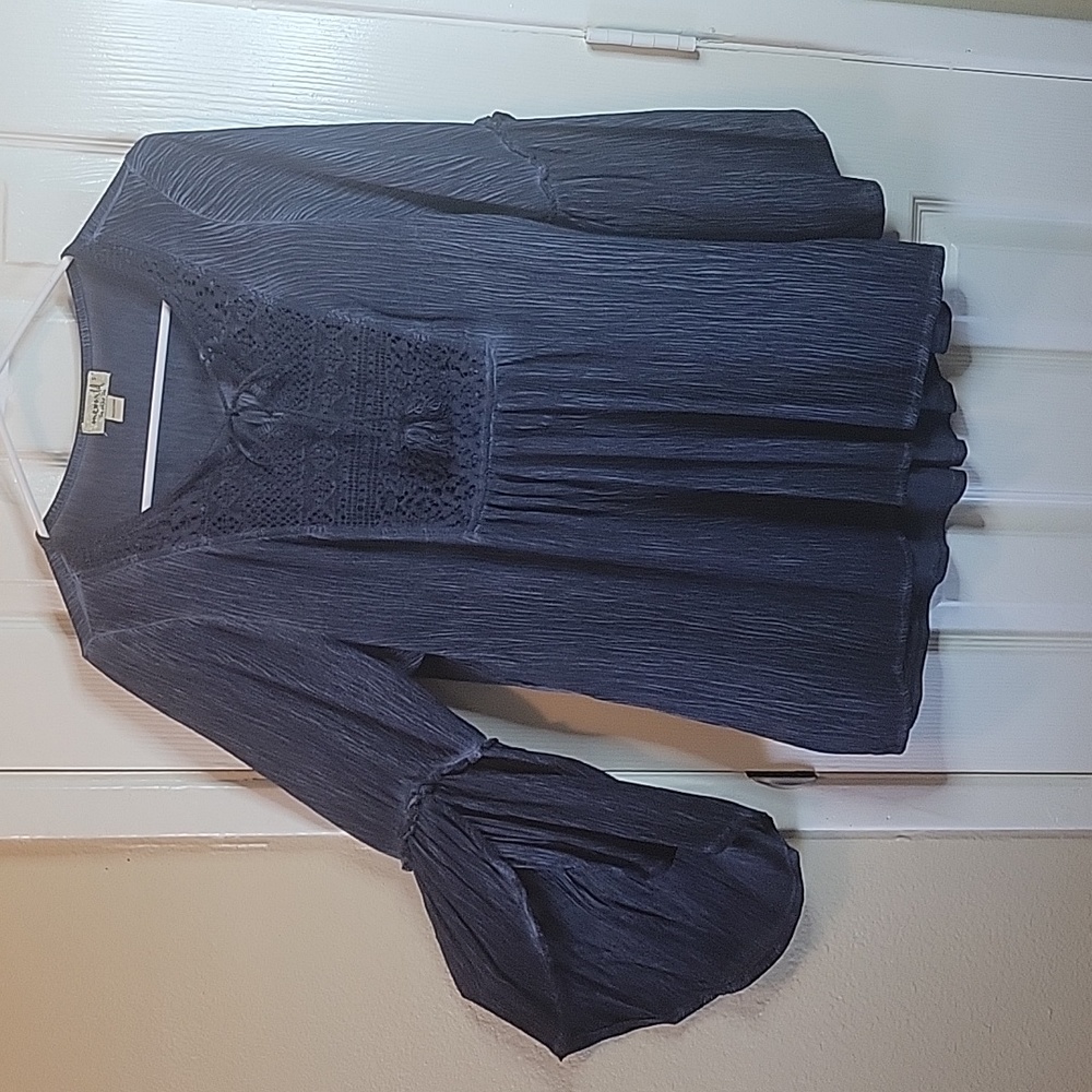One World Navy Blue Boho Top size Small Bell Sleeves